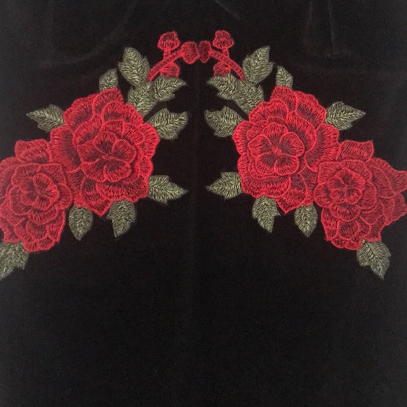 Dress - Picture 3 of 5